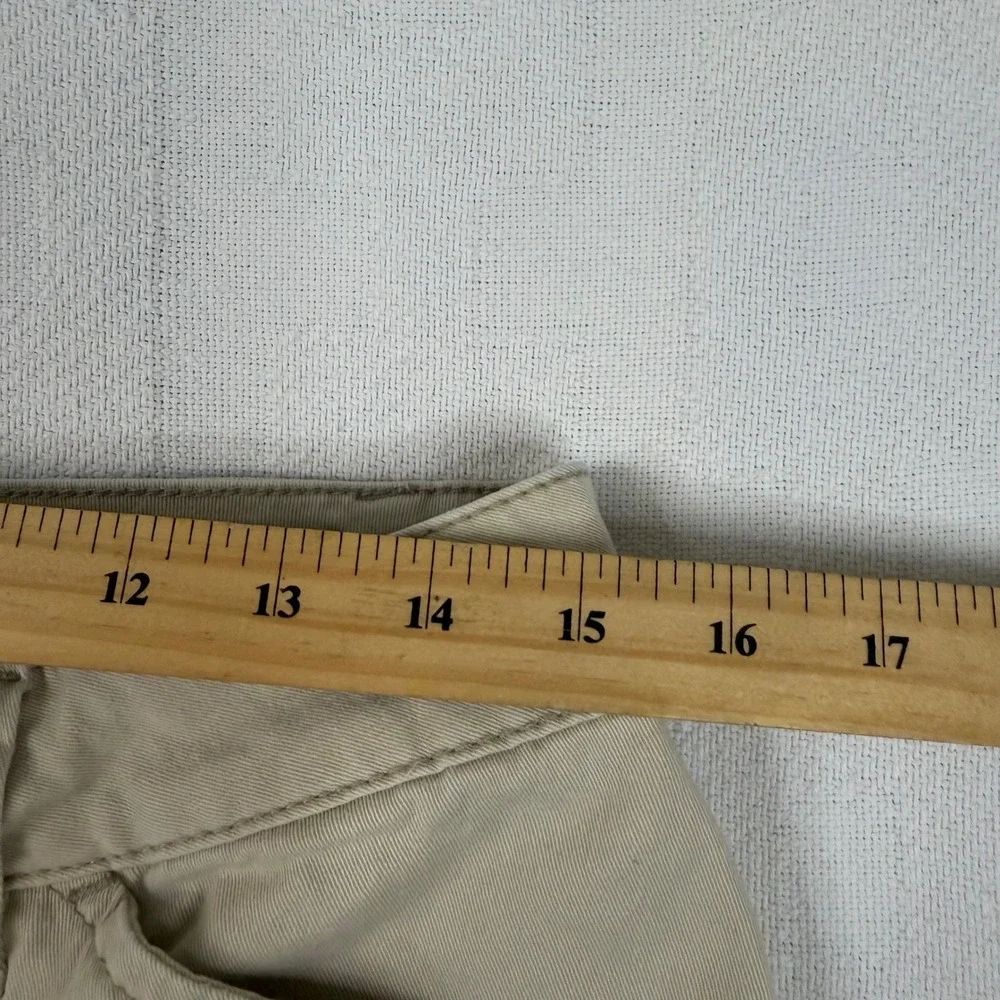 JAG Womens Classic Fit Chino Shorts Khaki Tan Size 6 Stretch Twill Mid Rise 1289
